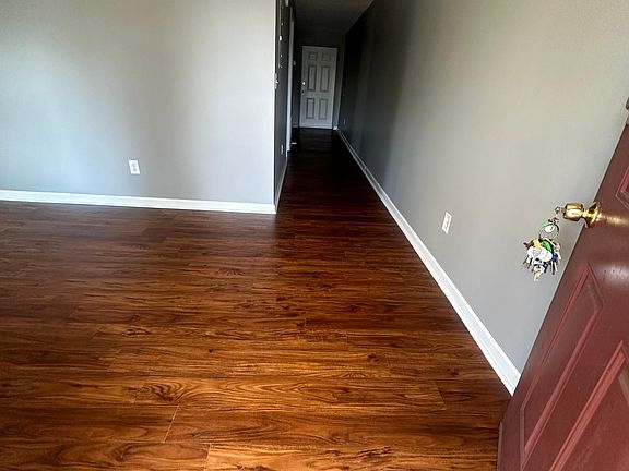 4th image of 2618 Carr St #11