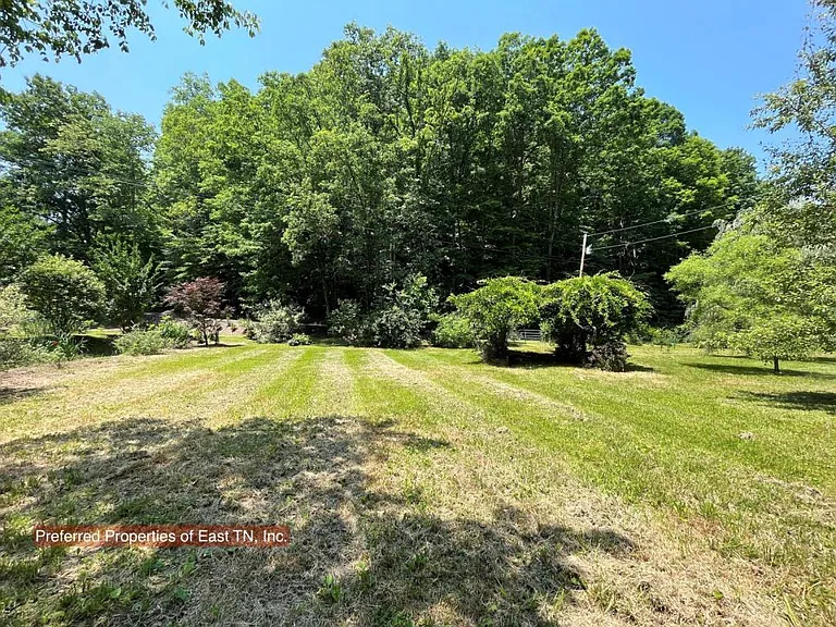 709 Brown Mountain Rd — Photo 27