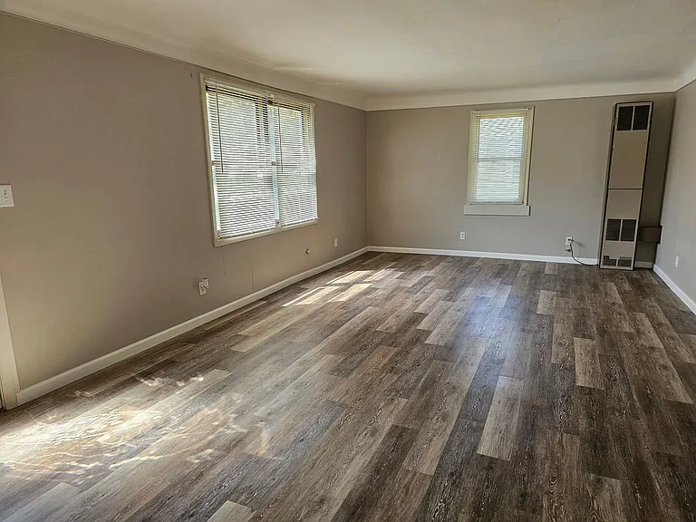 417 Wood Ave — Photo 13