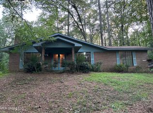 1073 Ratliff Ferry Rd, Canton, MS 39046