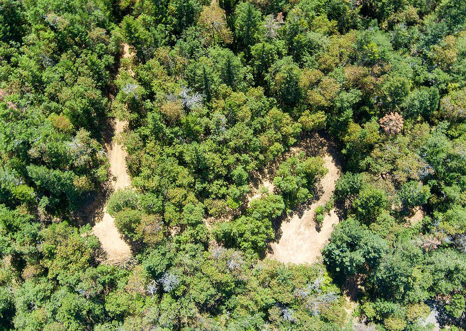 1st image of 2091 Knowles Rd