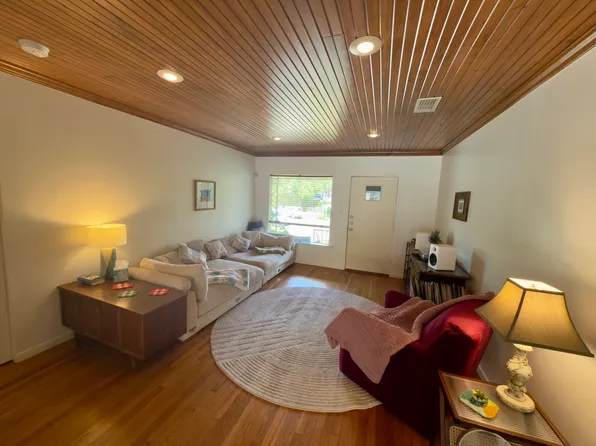 2007 Montclaire St, Austin, TX 78704