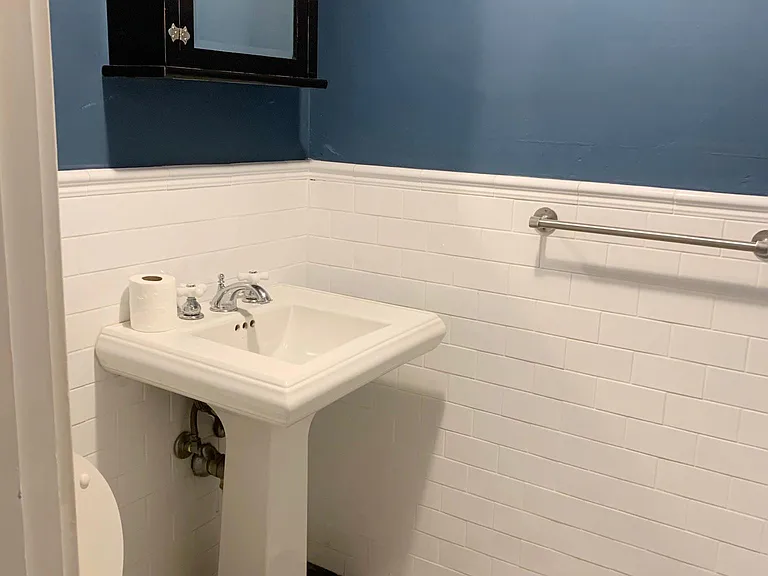 422 N Harper Ave — Photo 7