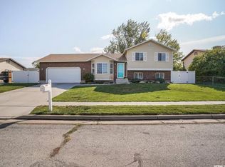 4846 S 3750 W, Roy, UT 84067