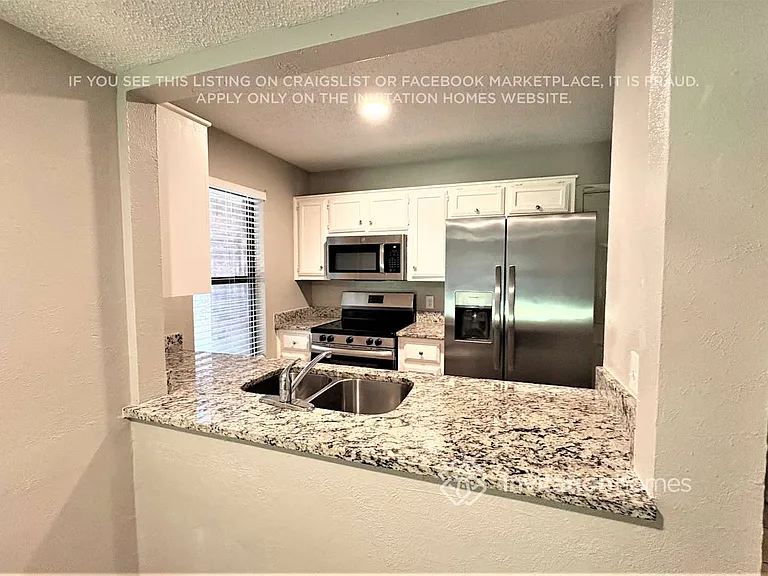 427 Dawn Dr — Photo 7