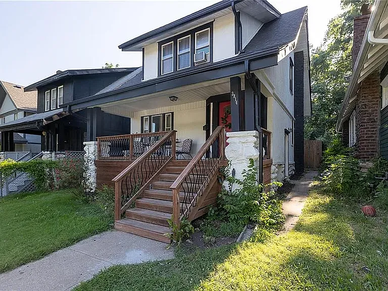 3814 Wayne Ave — Photo 3