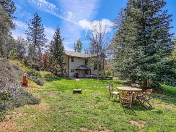 470 Meadow Gate Rd, Meadow Vista, CA 95722
