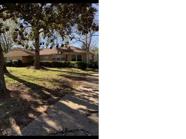 3720 Cambridge Rd, Montgomery, AL 36111