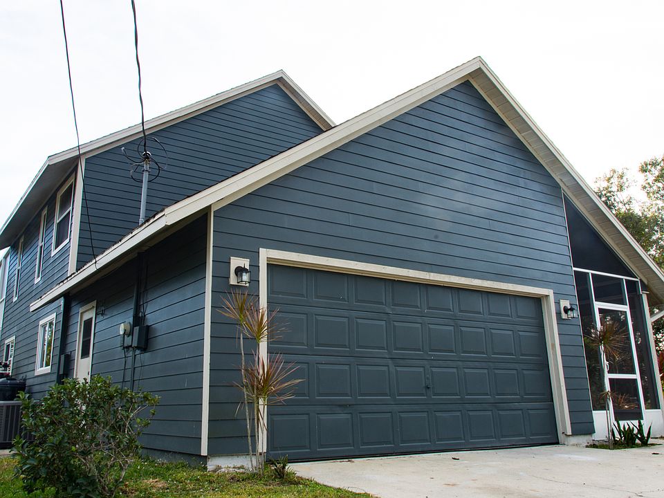 1st image of 8044 Cypress Dr N