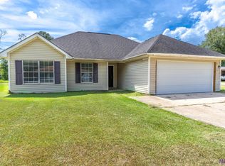 111 Ruth Dr, Hammond, LA 70401