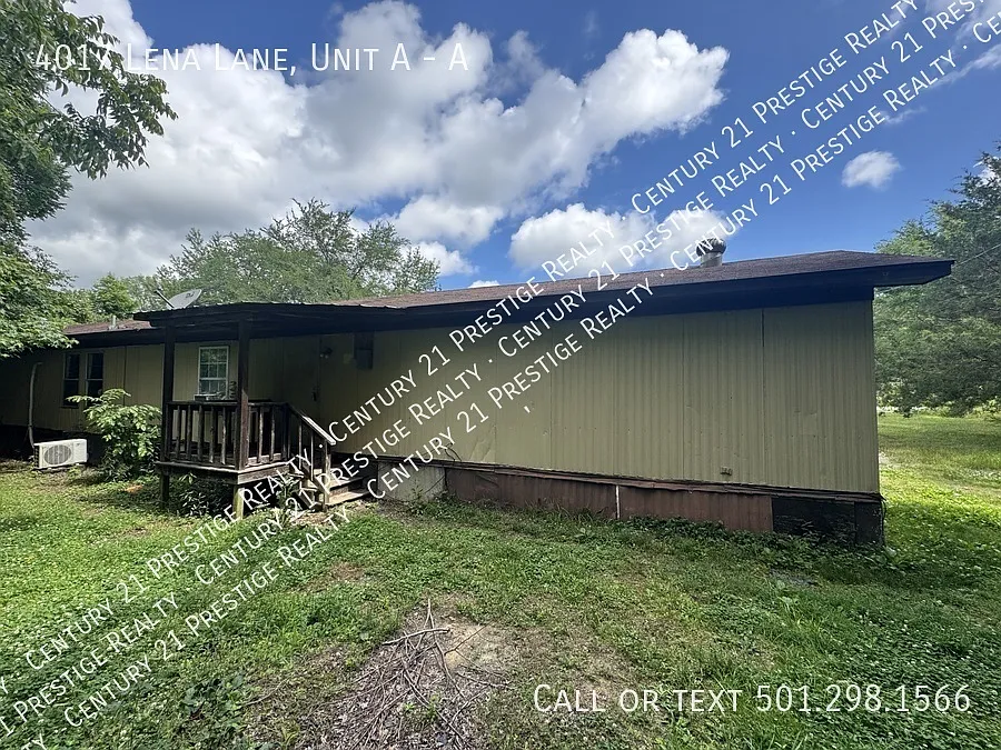 Building Photo - 4017 Lena Ln #A
