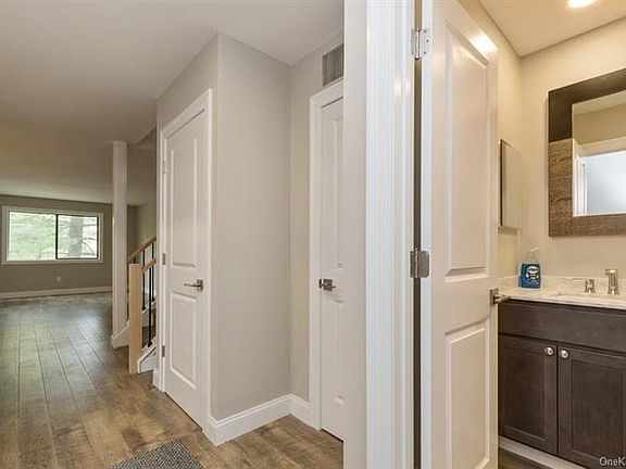 2nd image of 72 Branchwood Ln