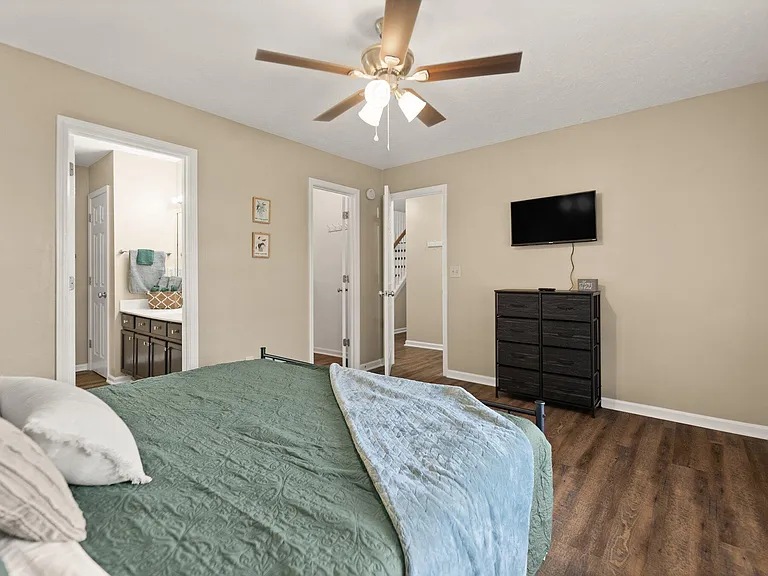 1409 Pleasant Ridge Dr — Photo 11