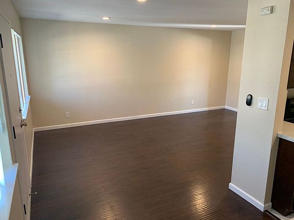 3rd image of 203 Superior Dr APT B