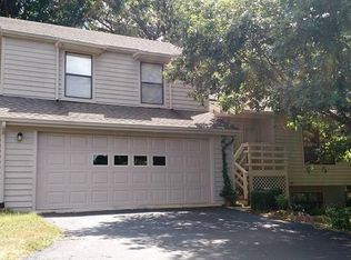 1922 McVitty Rd, Salem, VA 24153