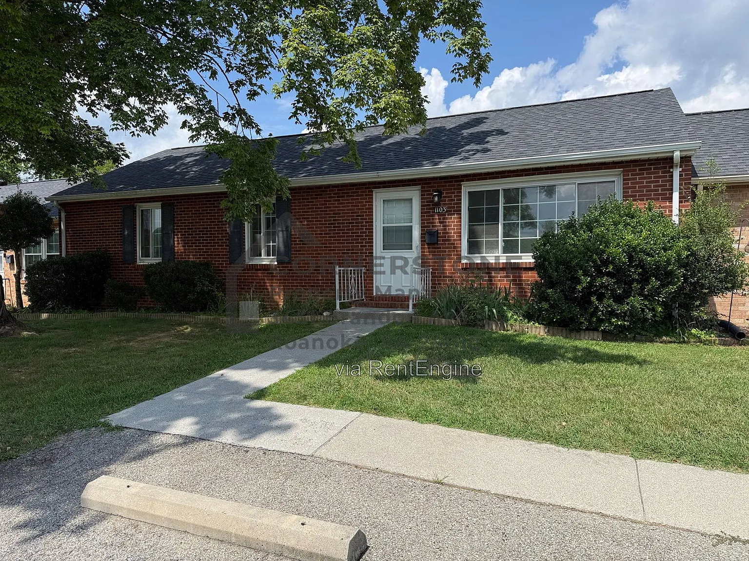 3 bed, 1.5 bath, 1116 sqft, $1,775 — Photo 2