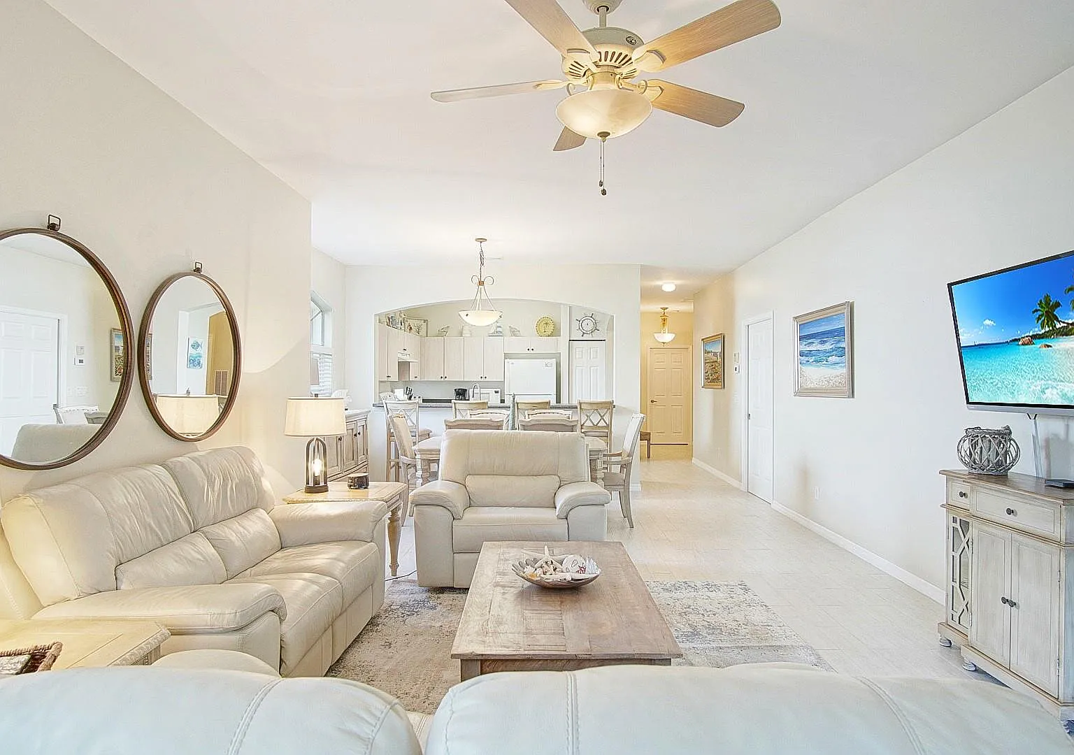 2 bed, 2.0 bath, 1253 sqft, $4,200 — Photo 4