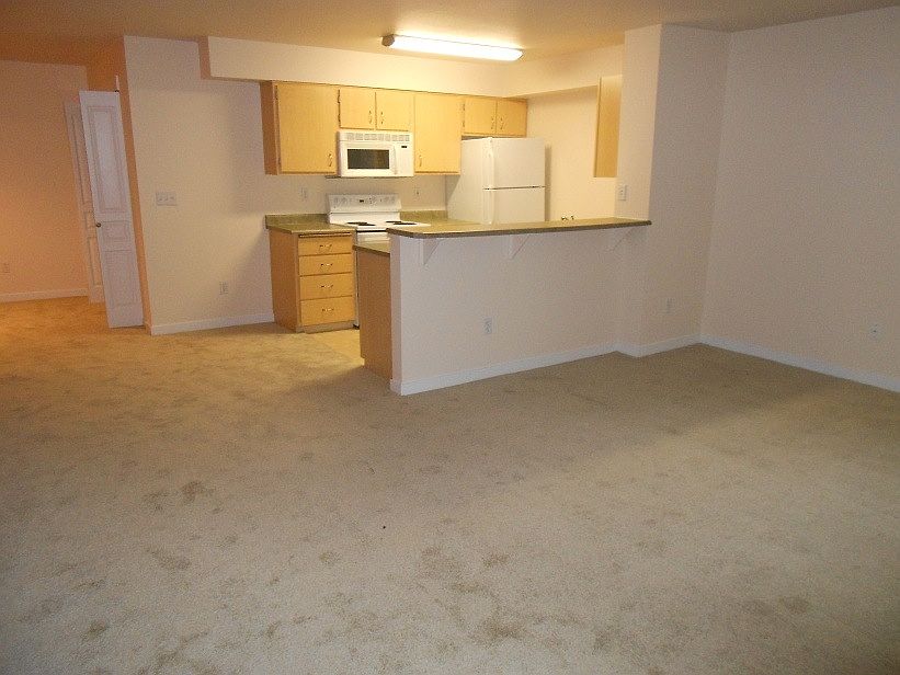 2nd image of 1220 SW 66th Ave APT 2122