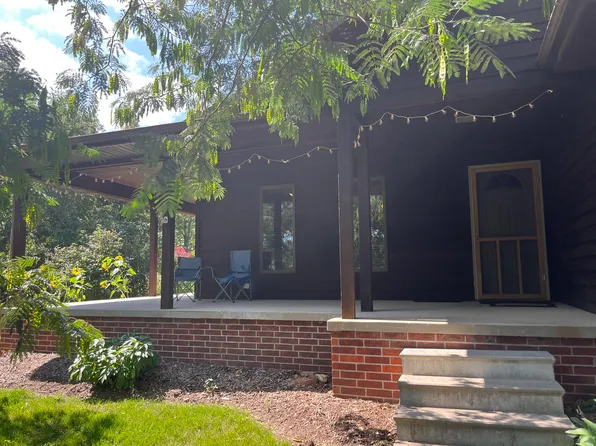 278 County Road 338, Koshkonong, MO 65692