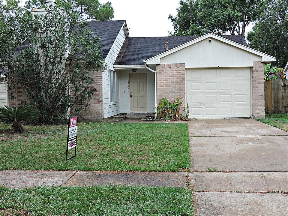 1st image of 19431 Cypress Bay Ct