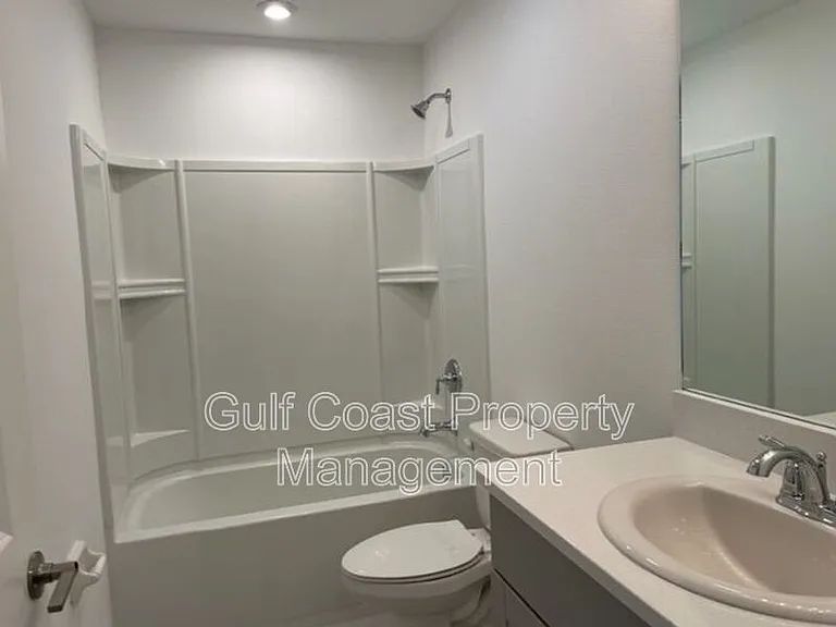5776 Haven Ter — Photo 13