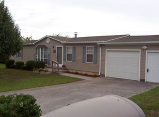 120 Danielle Dr, Dandridge, TN 37725