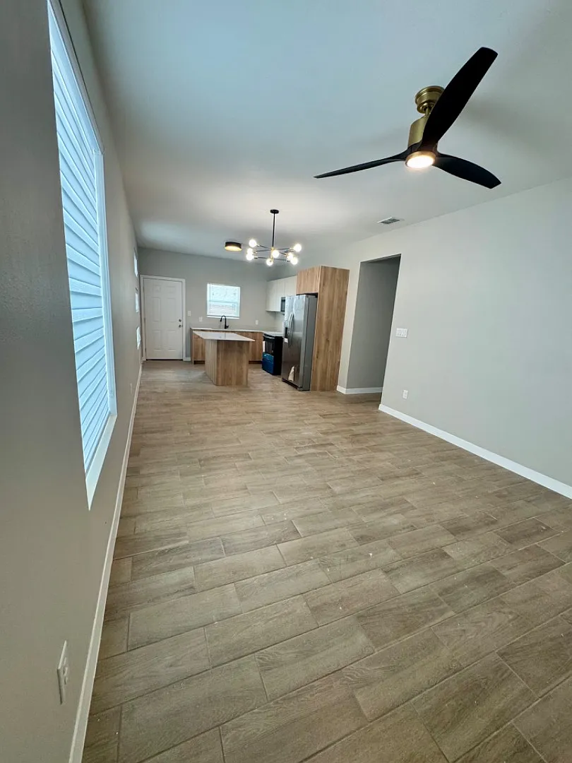 617 N Delaware St - Apt. 2 — Photo 1