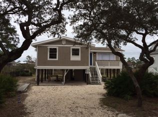 223 W 8th Ave, Gulf Shores, AL 36542