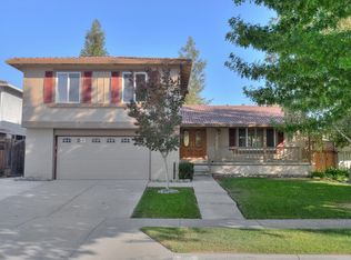 1433 Longmeadow Dr, Gilroy, CA 95020
