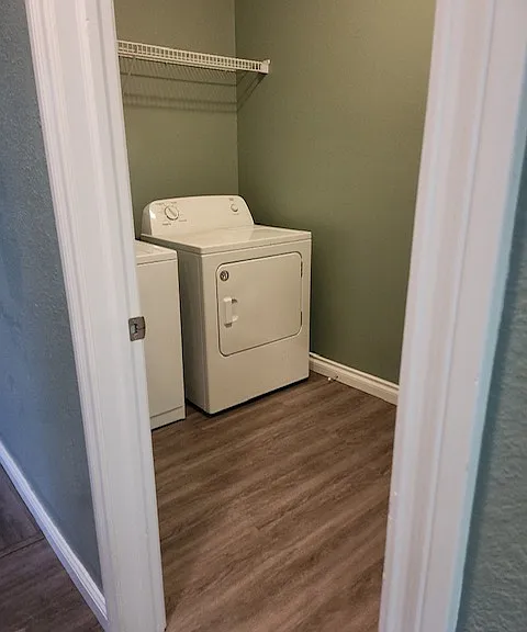 2798 Floex Dr — Photo 13