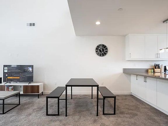4th image of 5621 N Bella Blanco Dr
