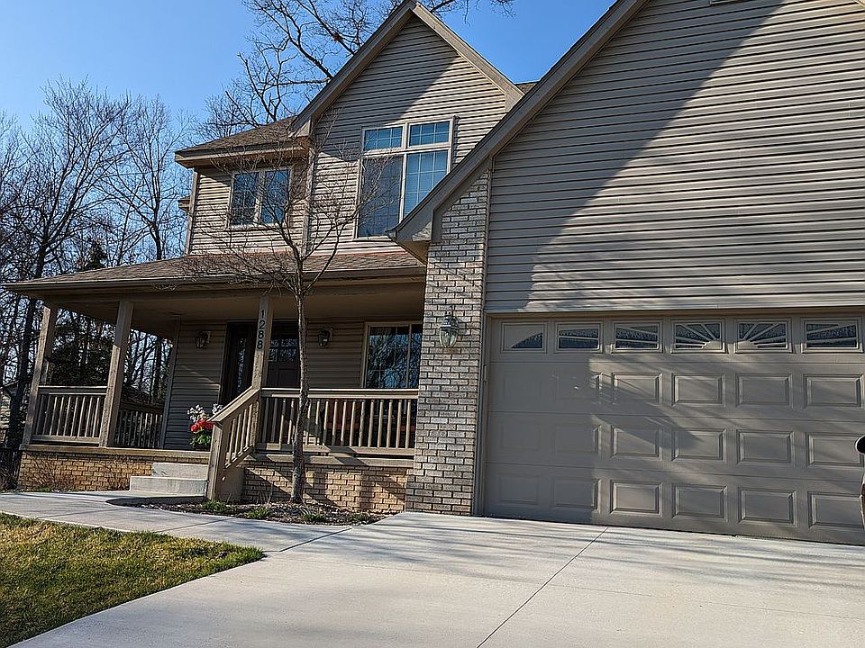 1st image of 1288 Viefield Dr
