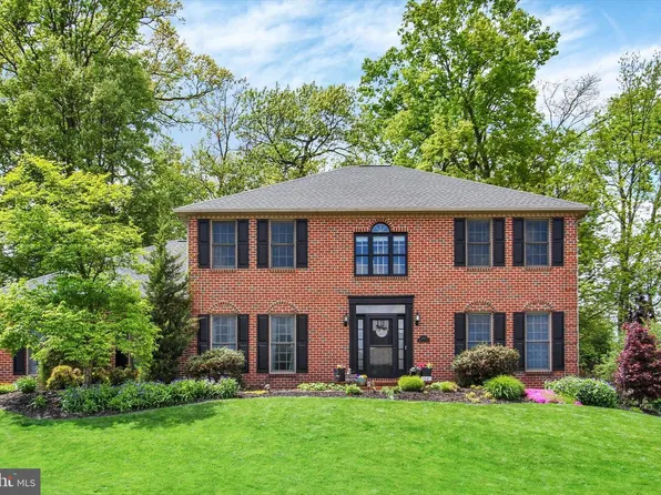 3641 Regency Ln, York, PA 17402