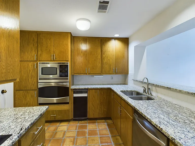 1735 Spyglass Dr #114 — Photo 20