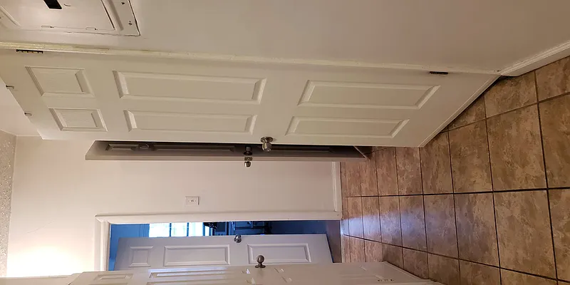 Rented by Roz Khan, LREB | media 12