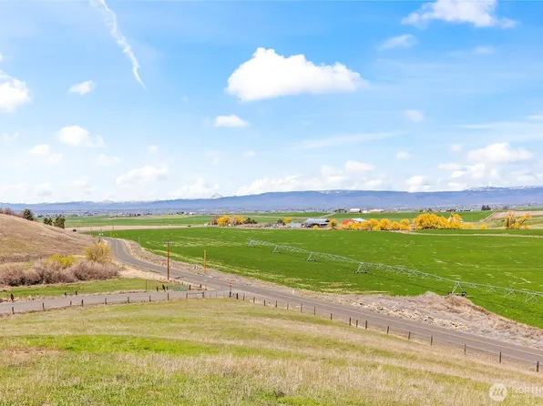 1 Rolling Hill Drive, Ellensburg, WA 98926