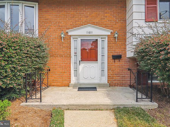 5th image of 11611 Fulham St