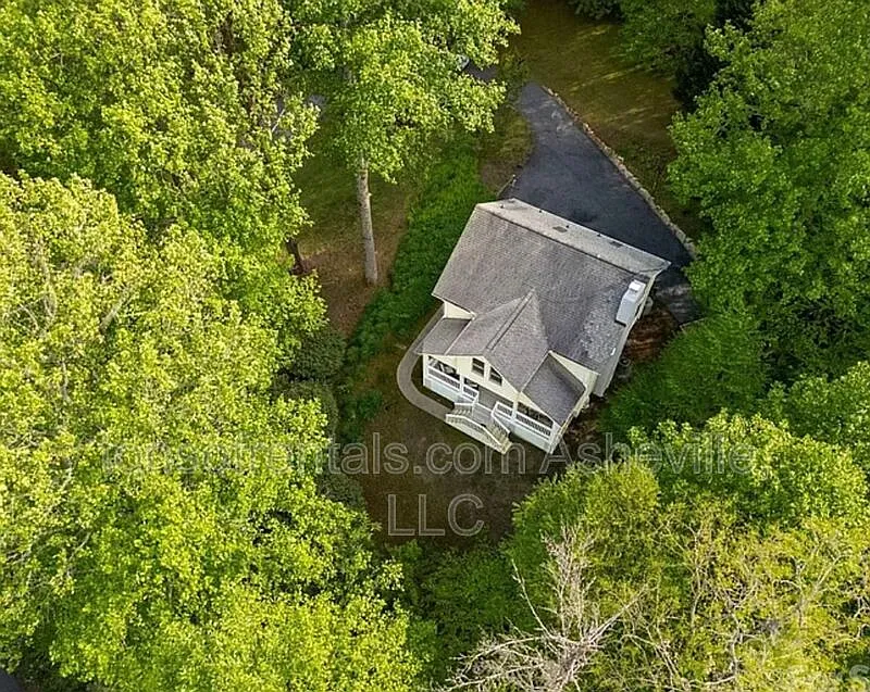Building Photo - 28 Big Rock Rd
