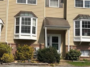 137 Valerie Ln, Bear, DE 19701