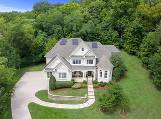 888 Lakemont Ct, Nashville, TN 37220