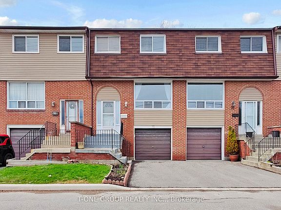 2nd image of 3025 Cedarglen Gate #75