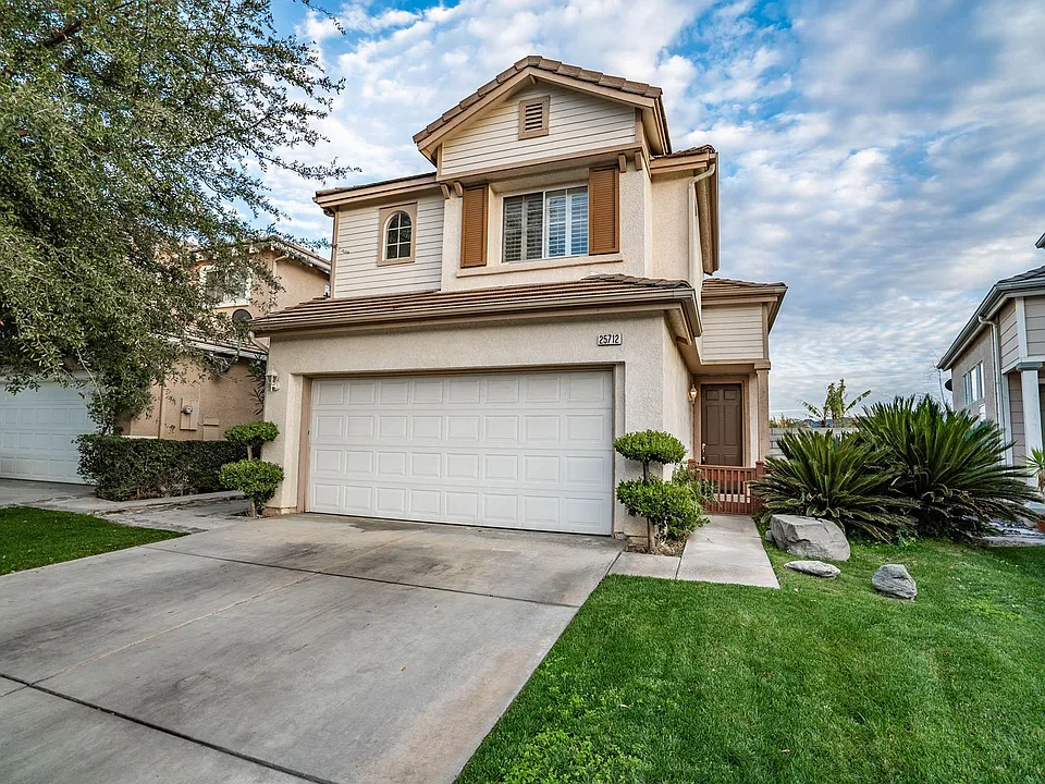 25712 Wordsworth Ln