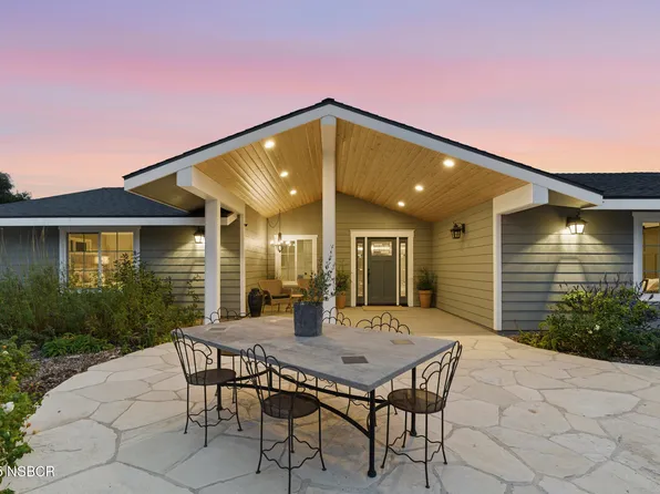 954 Elk Grove Ln, Solvang, CA 93463