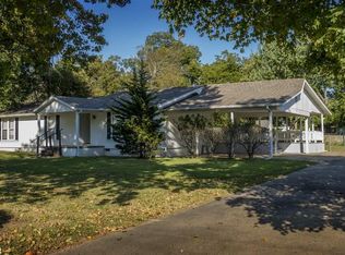 111 Reine St N, Mena, AR 71953