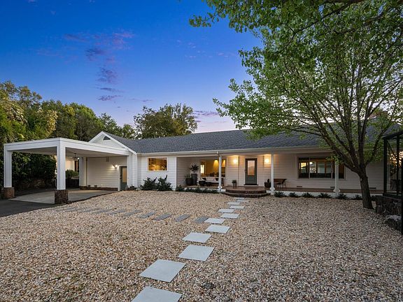 3rd image of 1236 N Fitch Mountain Road