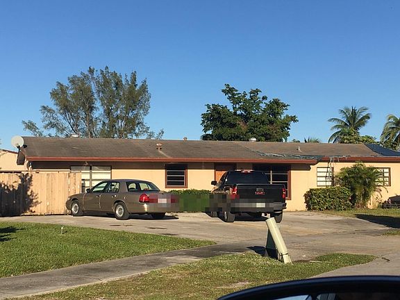 3rd image of 4301 NW 195th St