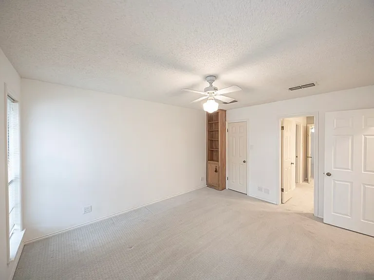 4007 Crestridge Dr — Photo 39