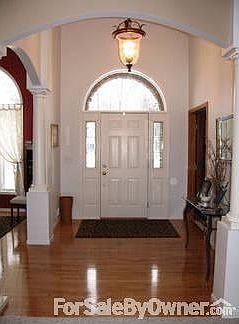 Entryway - Study to the right, Dining to the left