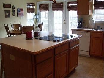 3rd image of 6206 Willow Pond Dr