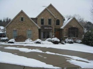 2008 Grandview Farms Ct, Bethel Park, PA